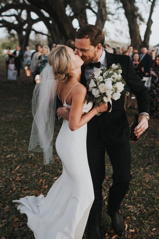 Simple Bridal Gown Mermaid Spaghetti Straps Backless Wedding Dress OW460