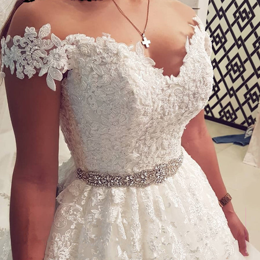 Off The Shoulder V-neck Beading Wedding Dresses With Appliques