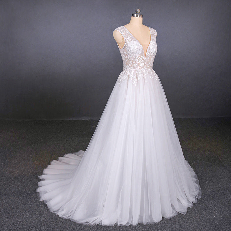 Tulle Beach Wedding Dresses with Appliques, V-neck Backless Bridal Dress OW553