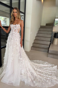 Gorgeous Spaghetti Straps Tulle Wedding Dresses with 3D Appliques N099