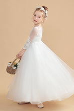 Elegant Ivory Long Sleeves Tulle Flower Girl dress With Lace