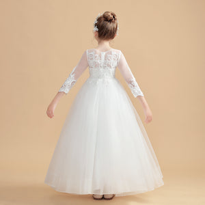 Elegant Ivory Long Sleeves Tulle Flower Girl dress With Lace