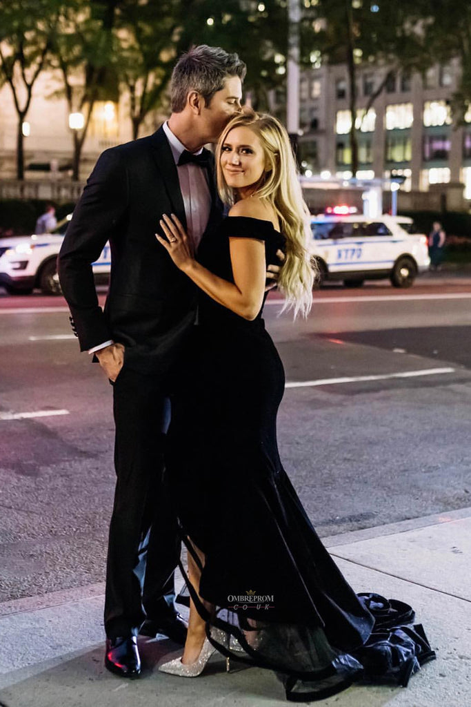 Mermaid Black Off the Shoulder Long Prom Party Dress With Split OP501