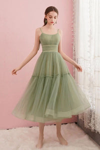 Simple Tulle Spaghetti Straps Tea Length Homecoming Dresses OM602